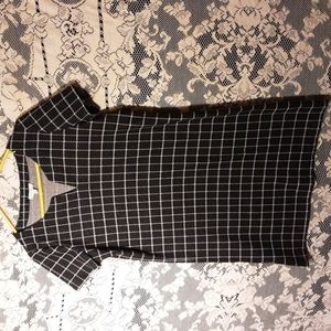 Jane and Delancey S Shift Dress Soft, Grid Pattern (fits like 4/6) Black & White
